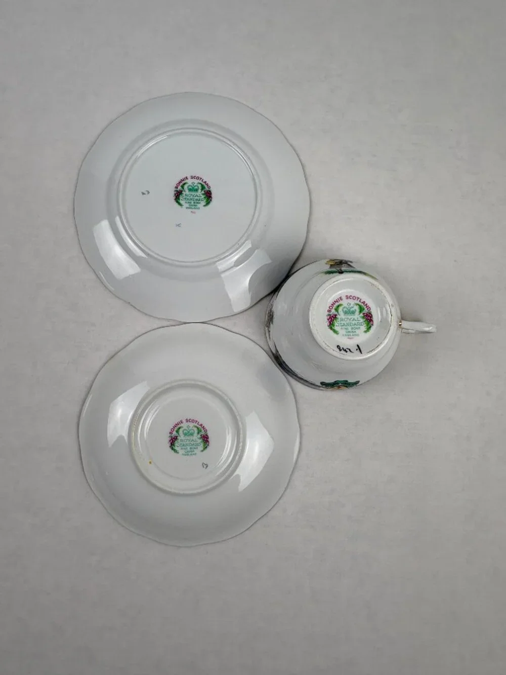 VTG Royal Standard Bonnie Scotland Clan MacDonald Teacup Saucer Plate Trio Set
